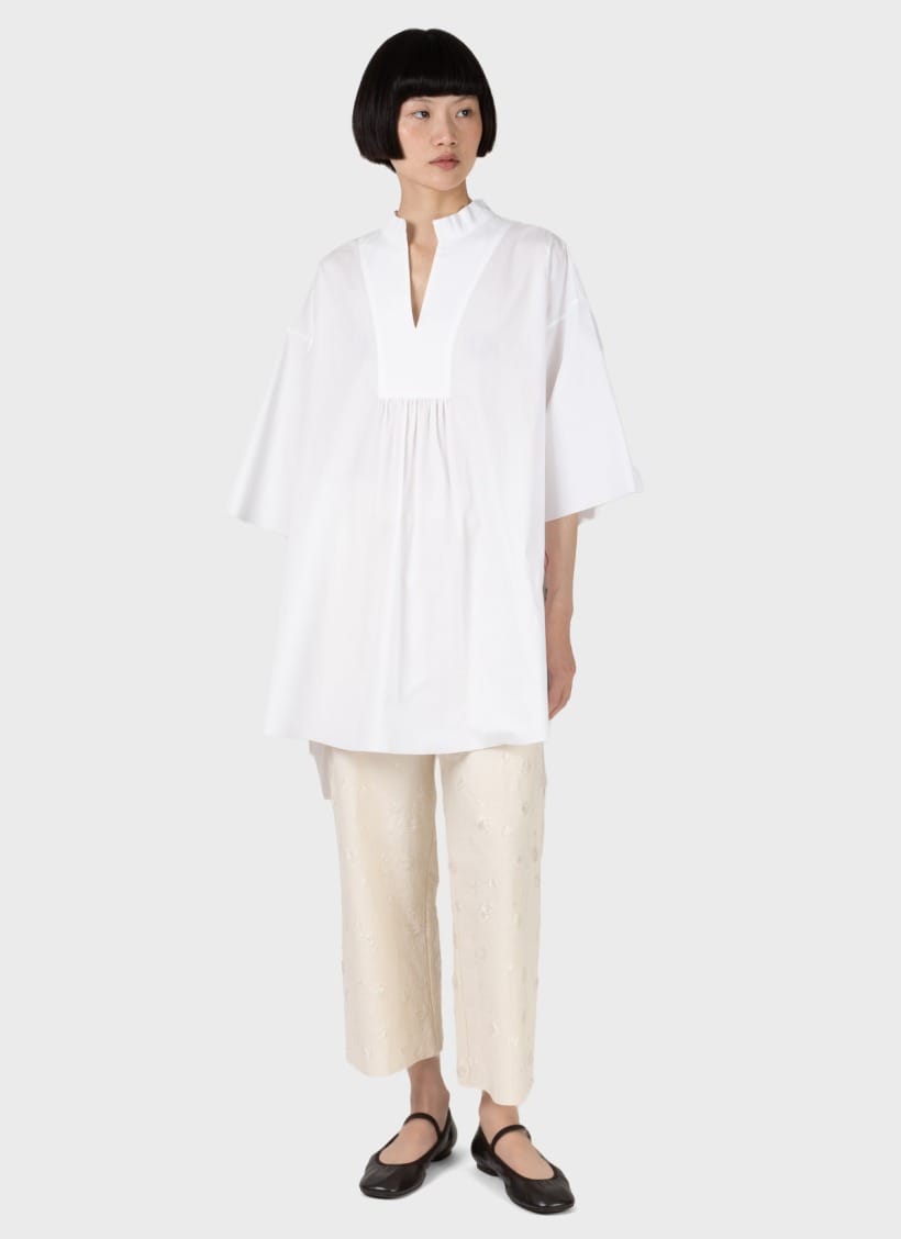 Tahr V-Neck Short Sleeve Top