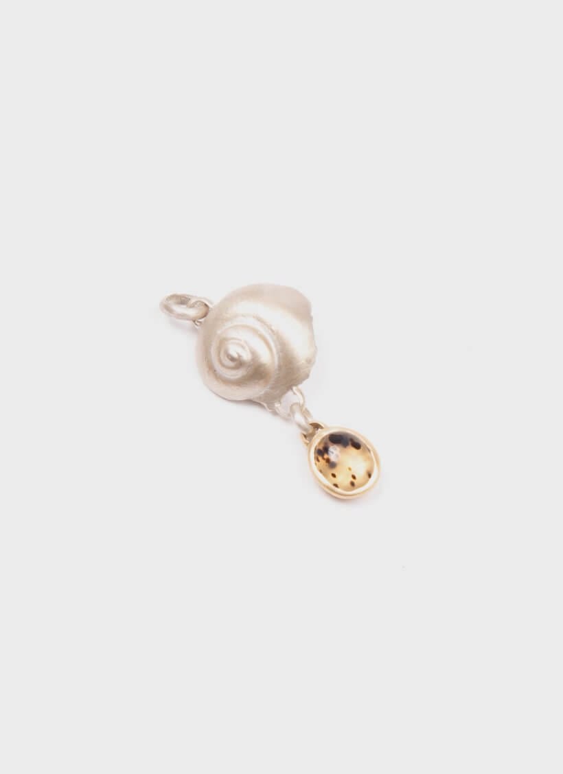 Dunton Ellerkamp Silver Shell 18k Gold Agate